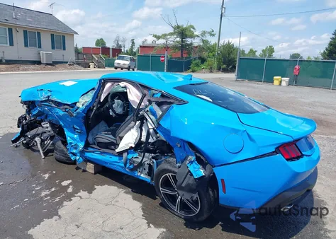 2025 Ford Mustang Ecoboost Fastback from USA, damaged, VIN 1FA6P8TH9S5116122